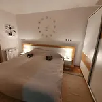 Apartman Lari