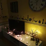 Lari Apartman *