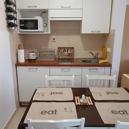 Lari Appartamento Vlasic